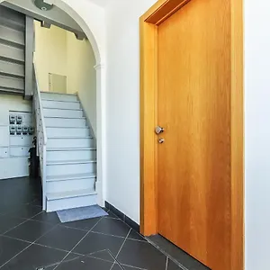 vita-portucale-2-bedrooms-apartment-campo-ourique.hotels-lisbon-portugal.com/